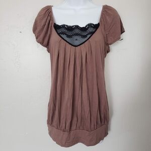 Robin K Women's Medium Taupe Brown Short Sleeve Blouse Black Lace Trim Loose Fit